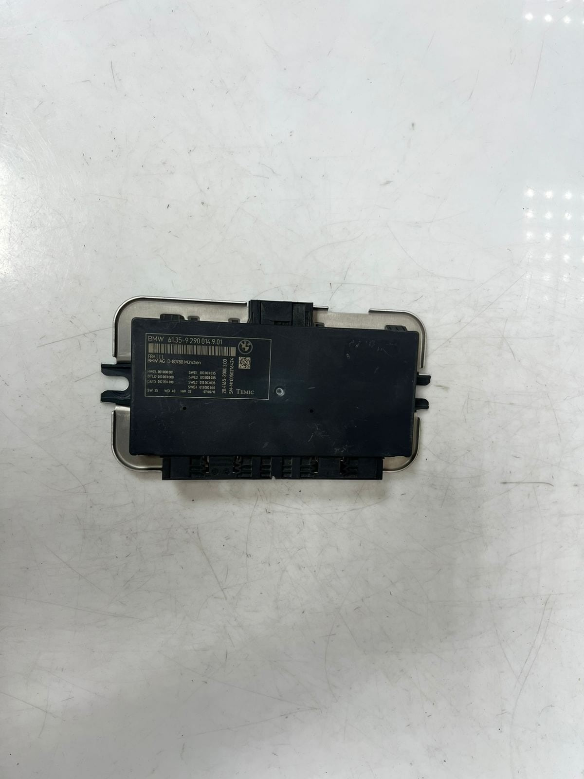 2011-2014 BMW X3 F25 FRM III Footwell Light Control Module 9290014 OEM