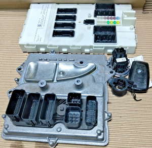 BMW 2' F22 BMW M235i 2012-17 Engine Control Unit ECU KIT DME - 7540686