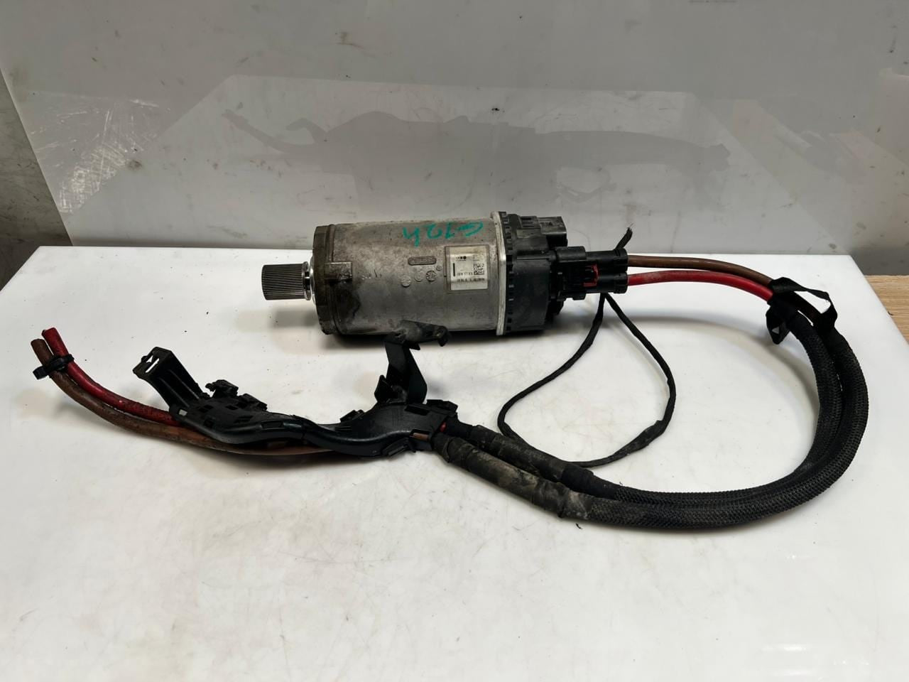 2015-2020 BMW 7 Series Power Steering Rack Motor 7806277483 0273010273 20160816