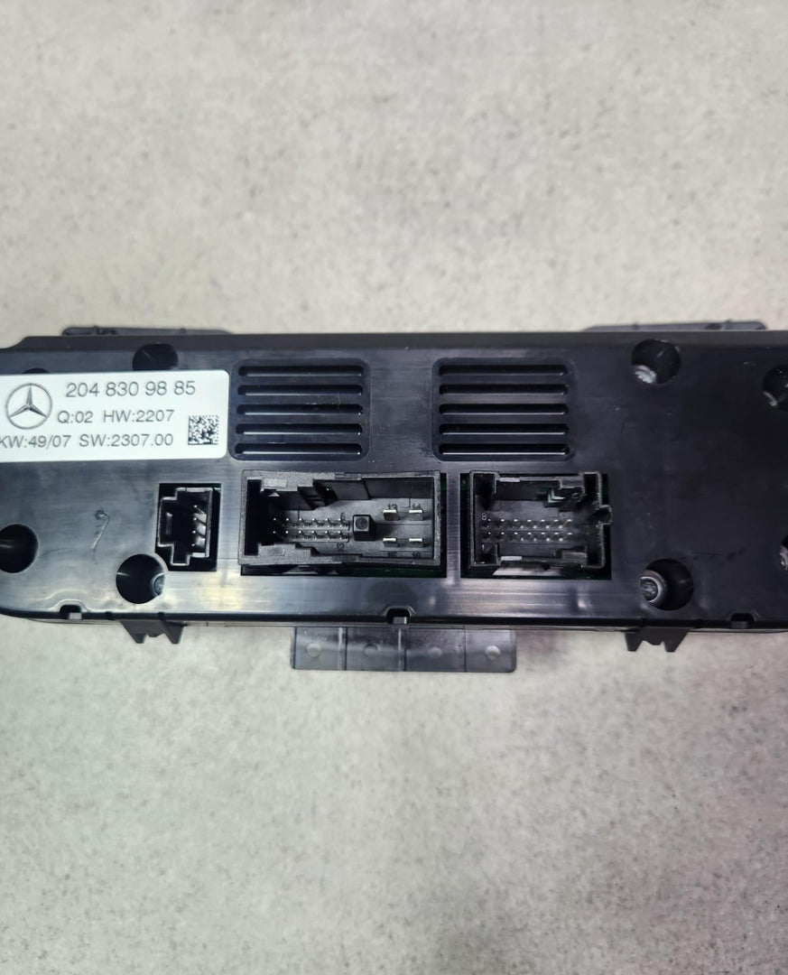 2010-2012 Mercedes-Benz C250 Climate Control Unit 2048309885 C-Class W204 