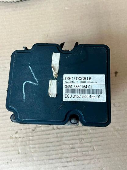 2010-2012 BMW 5' 7' F02 F10 and F11 535i ABS PUMP Control Unit 6860164 OEM