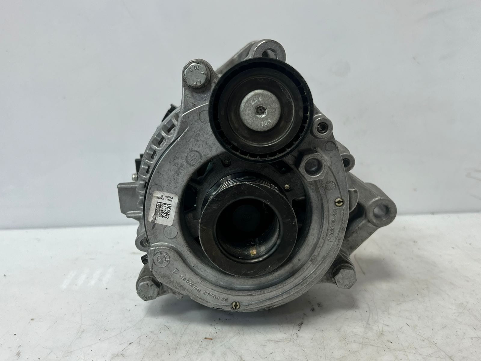 2020-2023 BMW 320i G20 G21 320 330 G01 X3 G02 X4 G05 X5 B48 Alternator 8634167