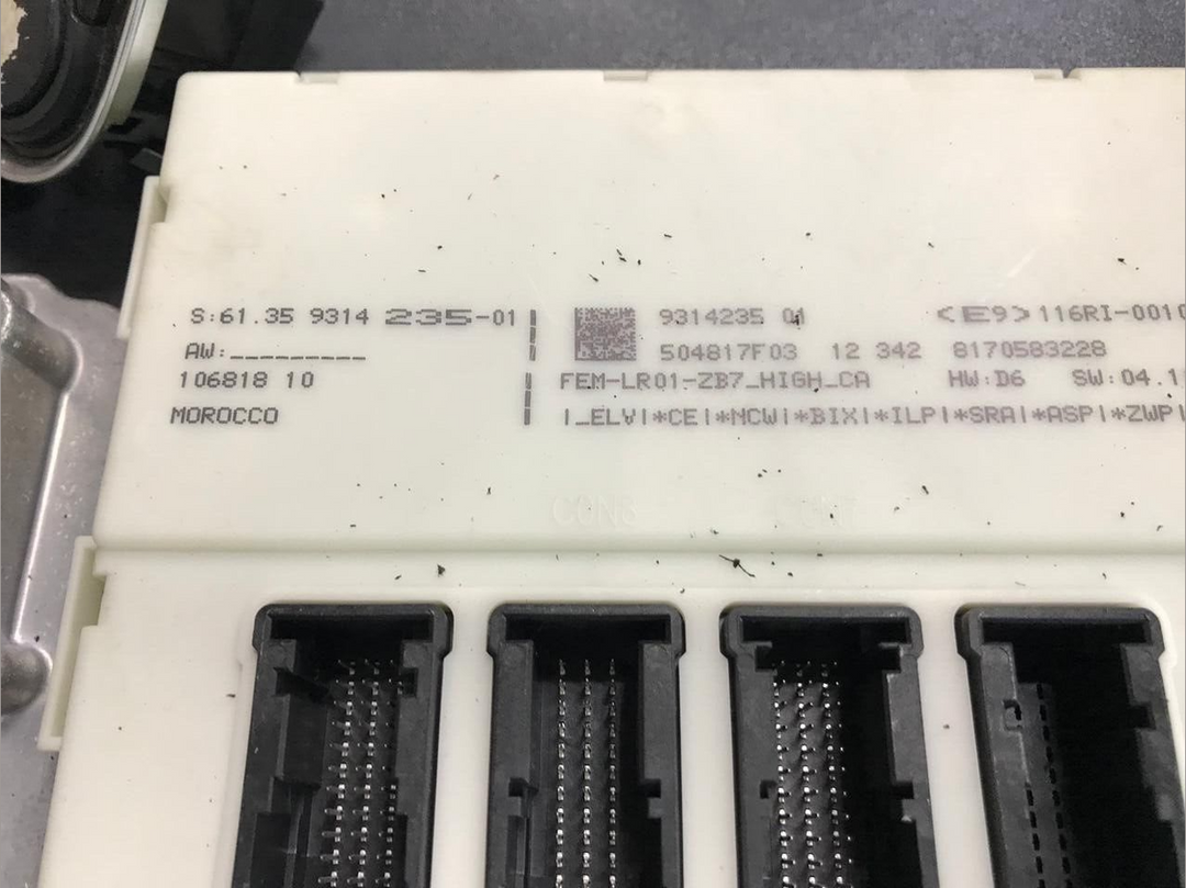BMW 320d  N47N F30 2013 ENGINE CONTROL ECU KIT 8573259
