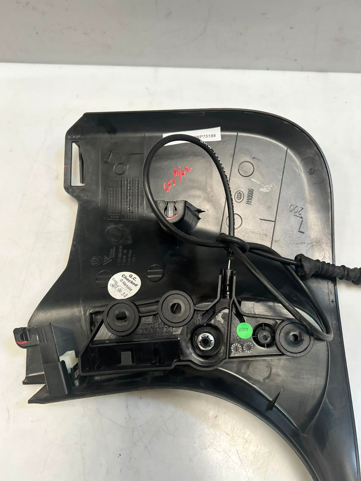BMW 3-Series F30 4' F32 F33 F36 Interior Trim Panel Front Right 7221906 OEM