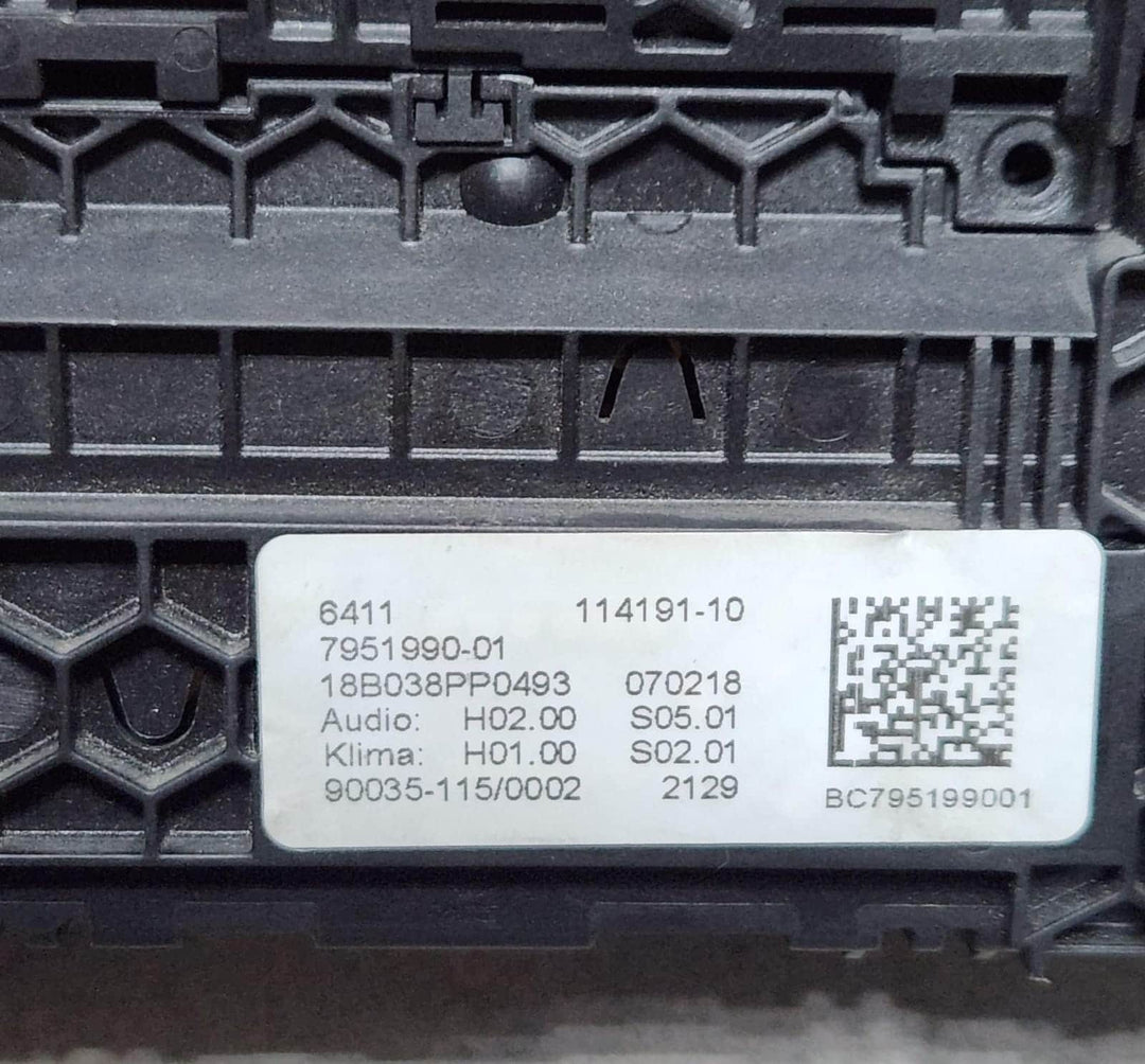2017 BMW X3 Radio Air Conditioning Panel 7951990 X3 G01 and X4 G02