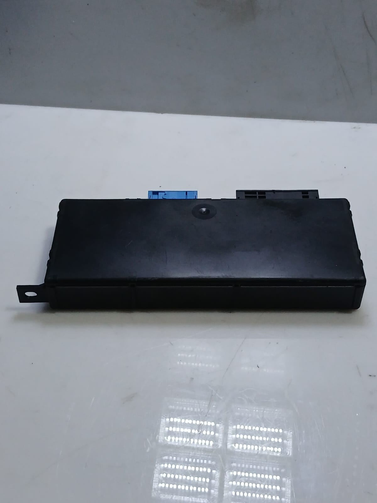 2011-2013 BMW F10 5 Series F11 F02 F01 528i Gateway Control Module 9291450 OEM