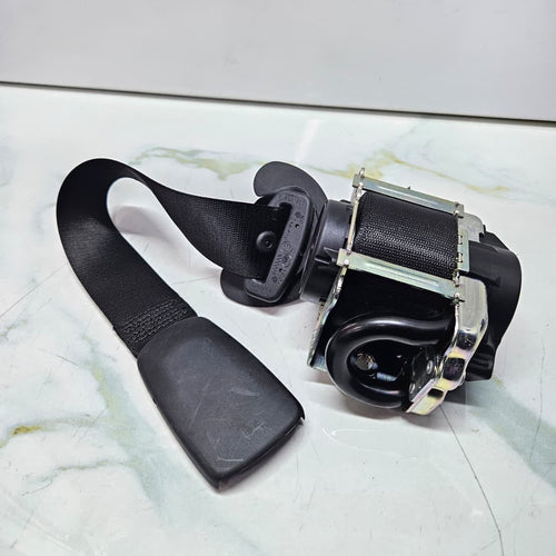 2019 BMW X1 F48 X2 F39 Front Left Seat Belt 7401713