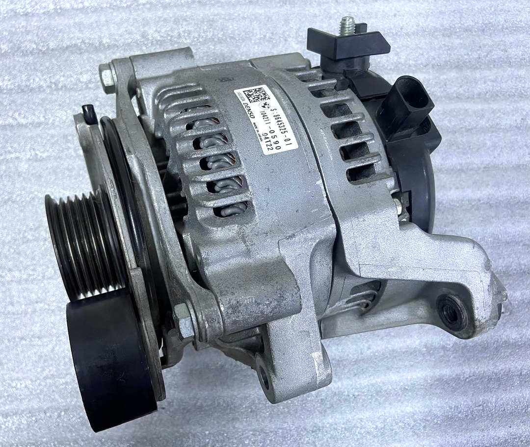 OEM BMW 1 2 3 4 SERIES F20 F22 F32 F30 B38 B48 PETROL ENGINE ALTERNATOR 8645325