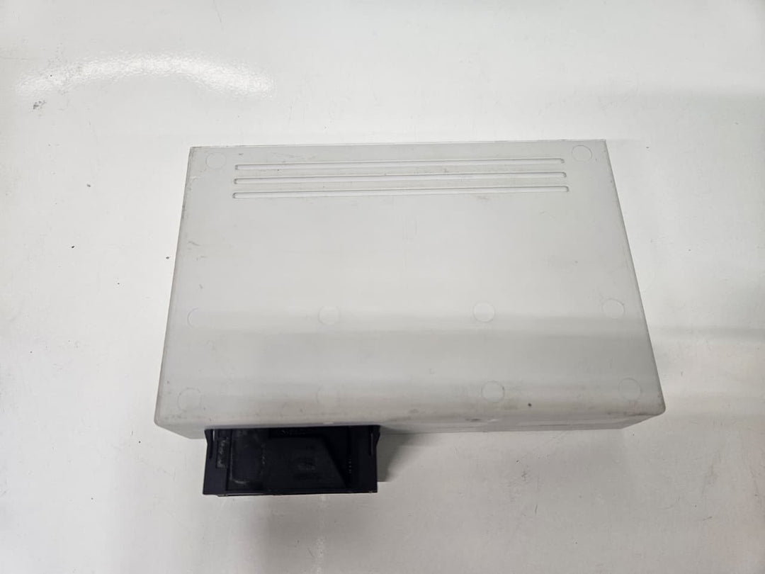 OEM BMW E60 E63 E70 E71 Comfort Keyless Passive Access Control Module 9134707