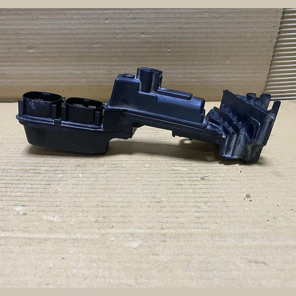 BMW Battery Terminal Voltage Splitter 9339825 G30, G31, G32, G11, G12, G01, G02 