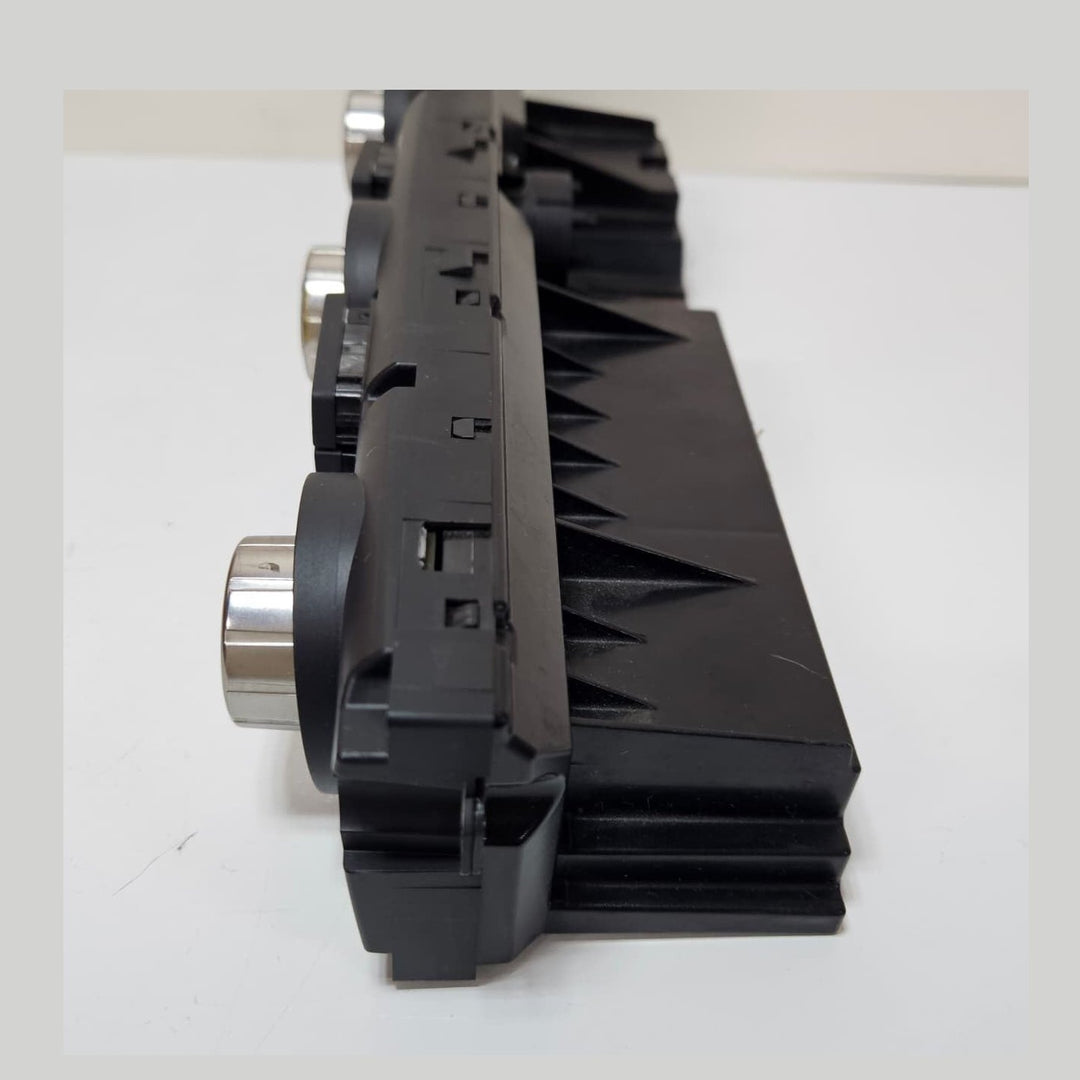2005 BMW E60, E61, E63, E64 Control Unit Automatic Air Conditioner 9122398