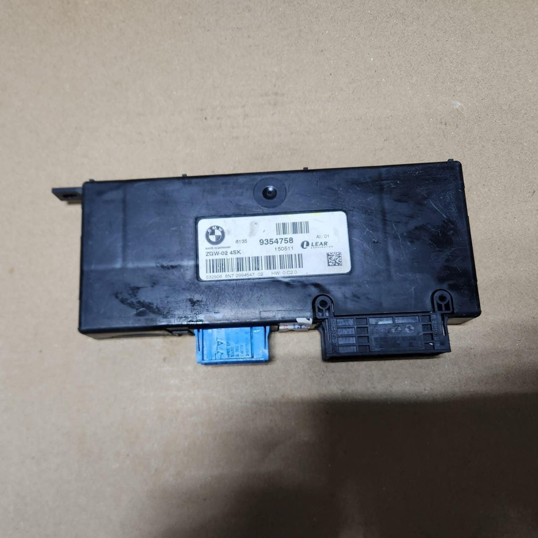 2011-2017 BMW X3 Central Gateway Control Module 9354758. X3.X4