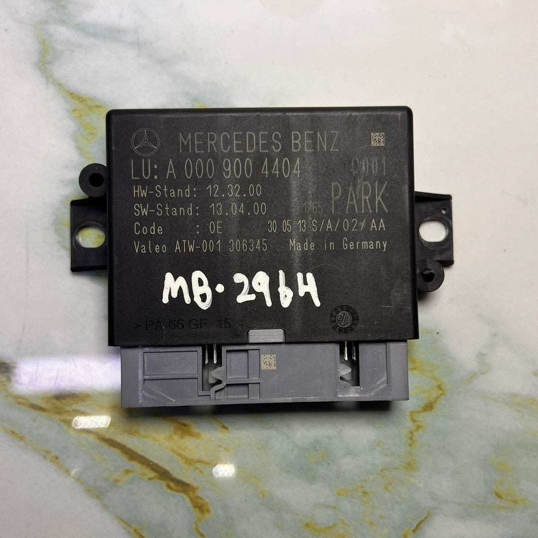 Mercedes-Benz Parking Control Module A 0009004404 E-Class W212, C-Class W205, S-