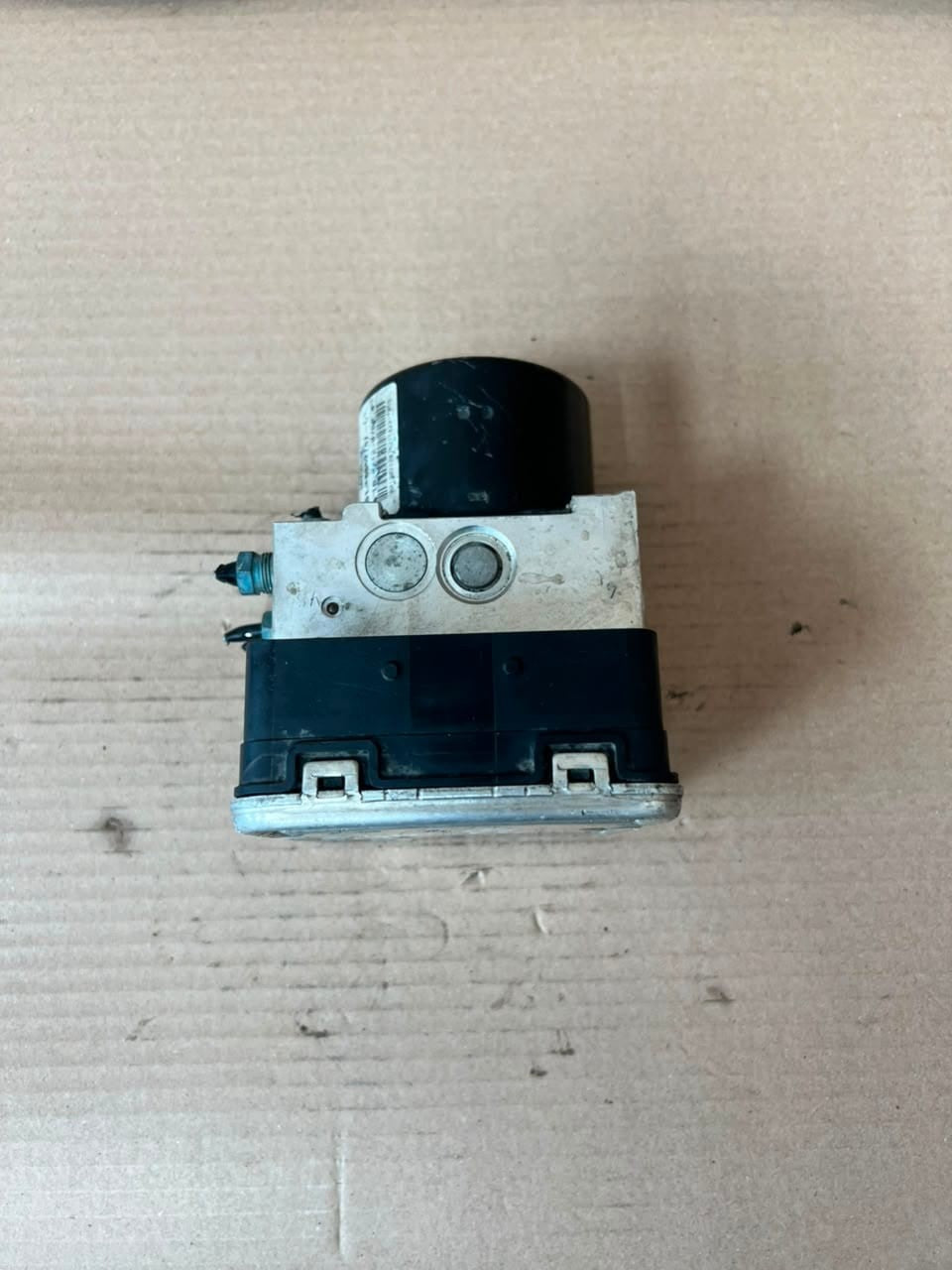 2012 BMW X3 F25 X4 F26 xDrive 20d 2.0 ABS Pump Control Module 6852748 OEM