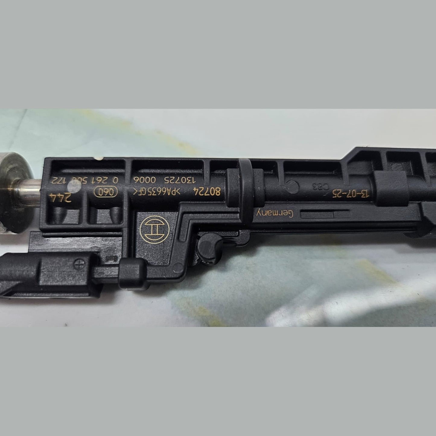 2016-18 BMW F30, F32, E89, F80, F82, F87, M2, M3 N20 Fuel Injector 7639994 OEM