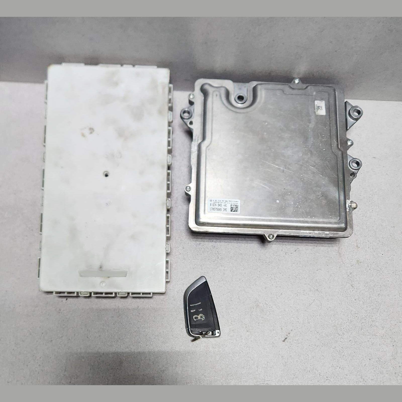 2017 BMW X5 Engine Control Module 8674949 N55 F16 3.0 ECU SET 