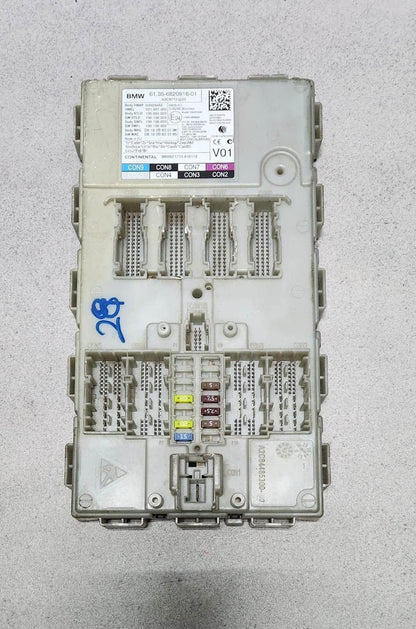 2016-2019 BMW 740i Body Domain Control Module 6820916 7 Series G11 G12