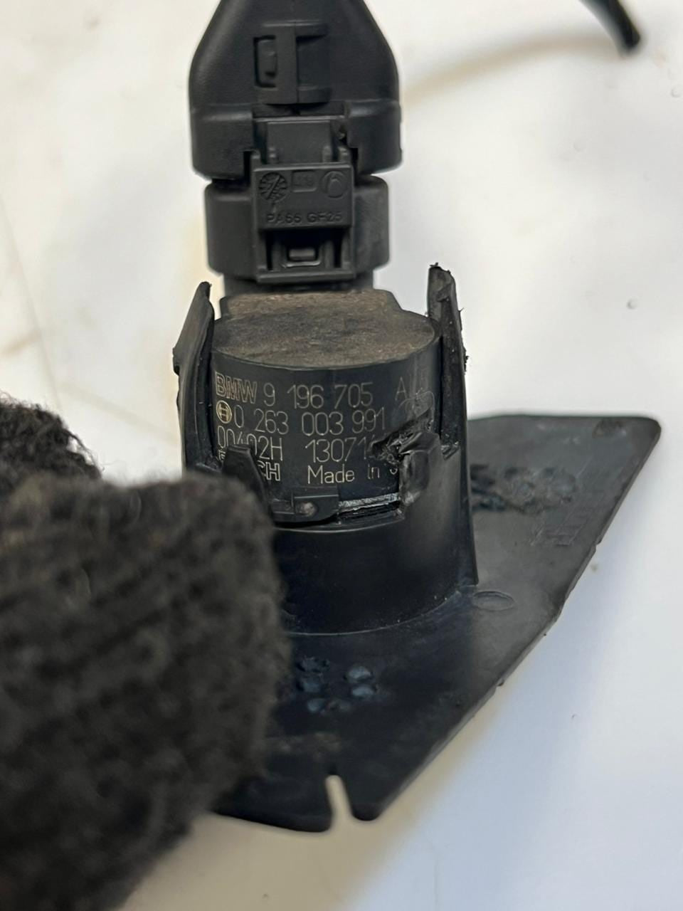 BMW E82 E81 E87 E88 E90 E91 E92 E93 PDC Parking Distance Sensor Front 9196705