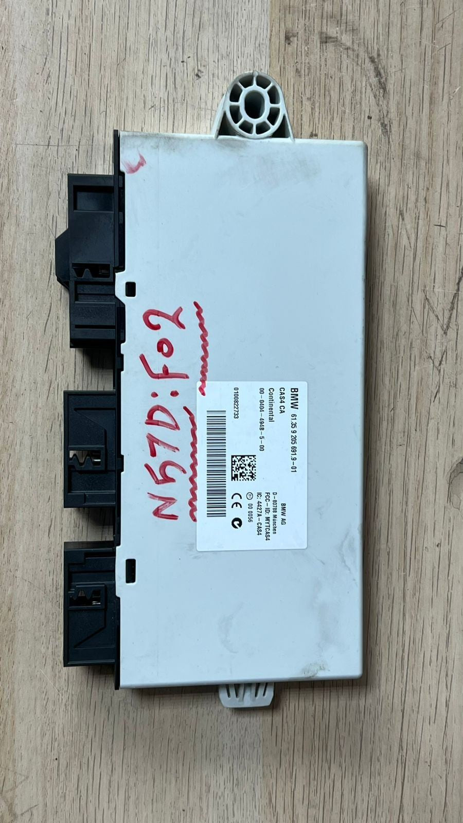 BMW Engine Control Unit 8508169 KIT WITH CAS F02 730LD N57, E90 320D