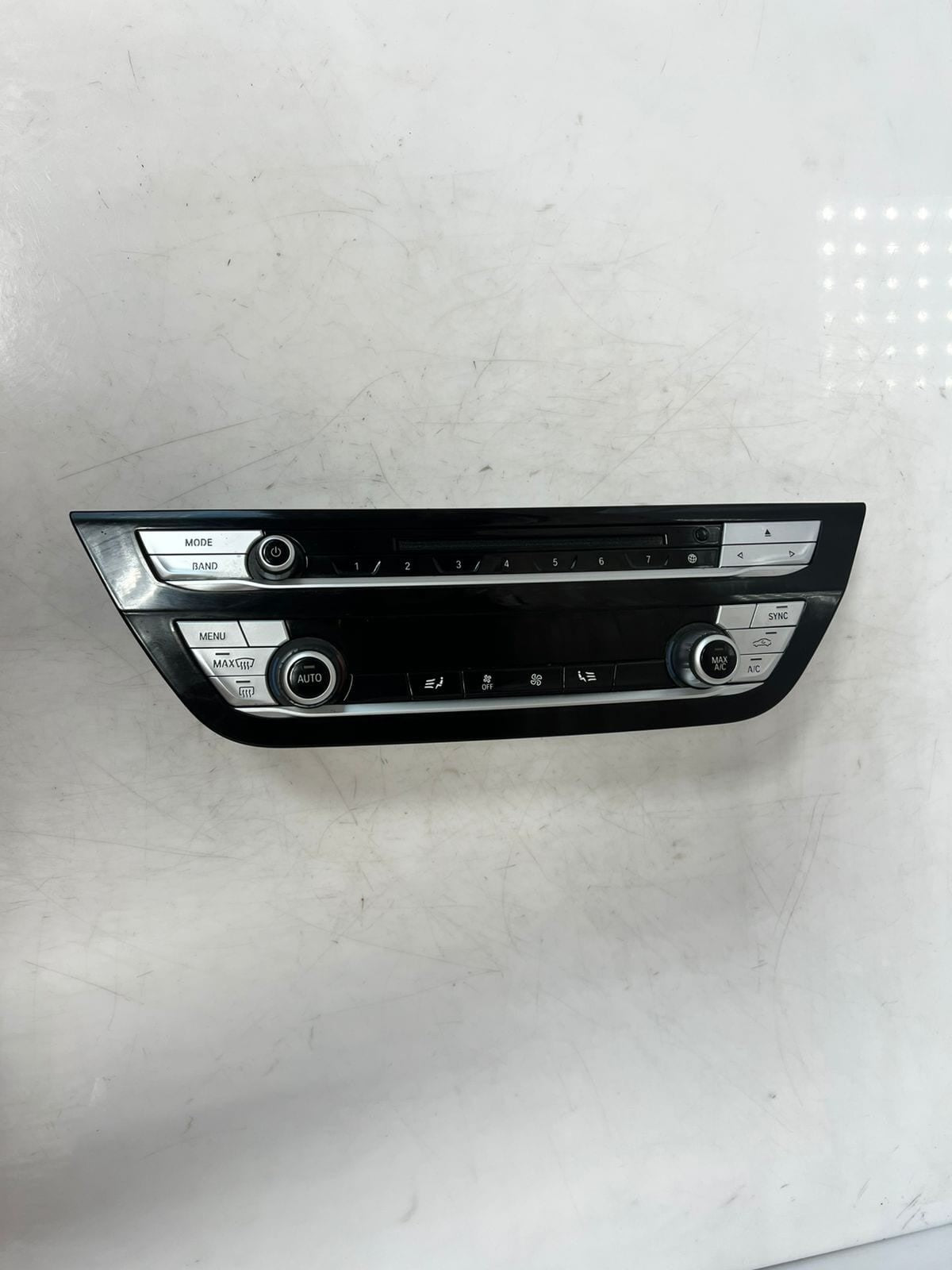 2018 BMW X3 G01 X3, G02 X4, F97 X3M, F98 X4M iX3 Climate Control Panel 7951982