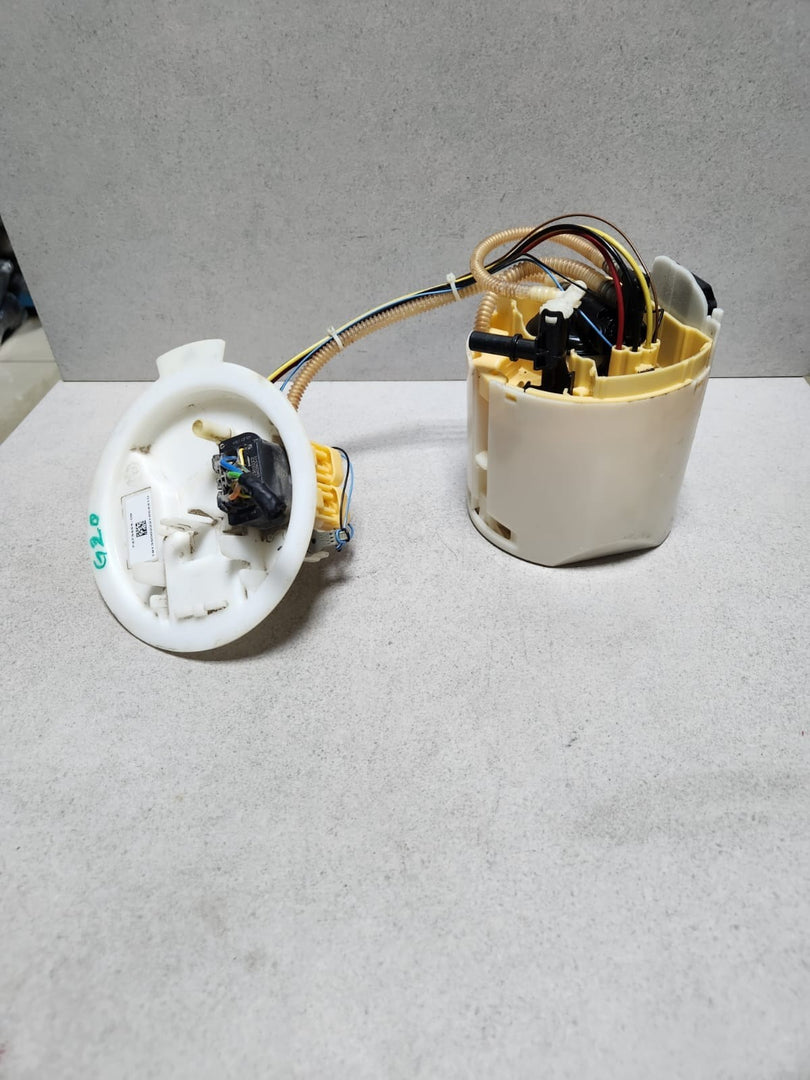 2017-2025 BMW 330i Fuel Pump Assembly 7473444 3 Series G20 G21 G22