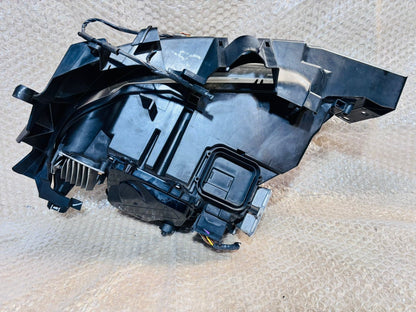 Bmw 3 Series E90 Lci Headlight Xenon Right Side Headlamp RHD QS58  -7202586