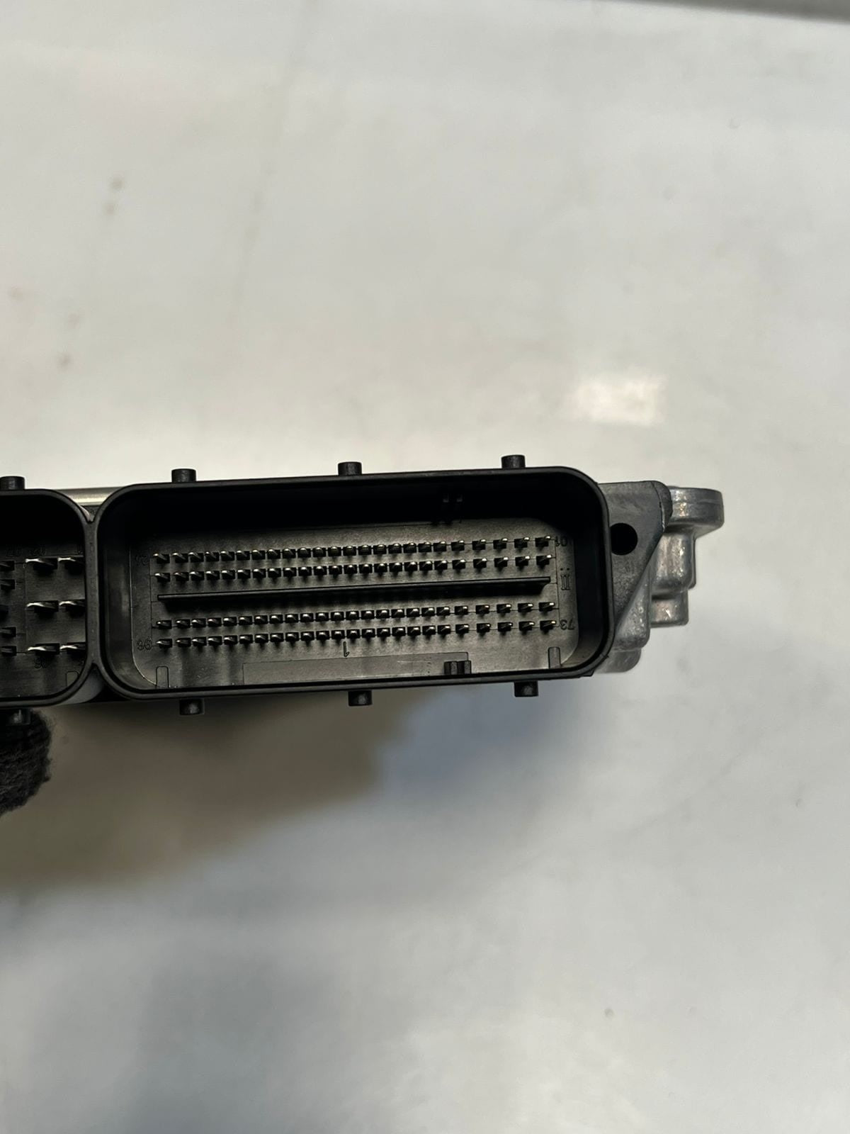 2012 BMW X3 F25 20DX N47N Engine Control Unit ONLY ECU DDE 8572418 OEM