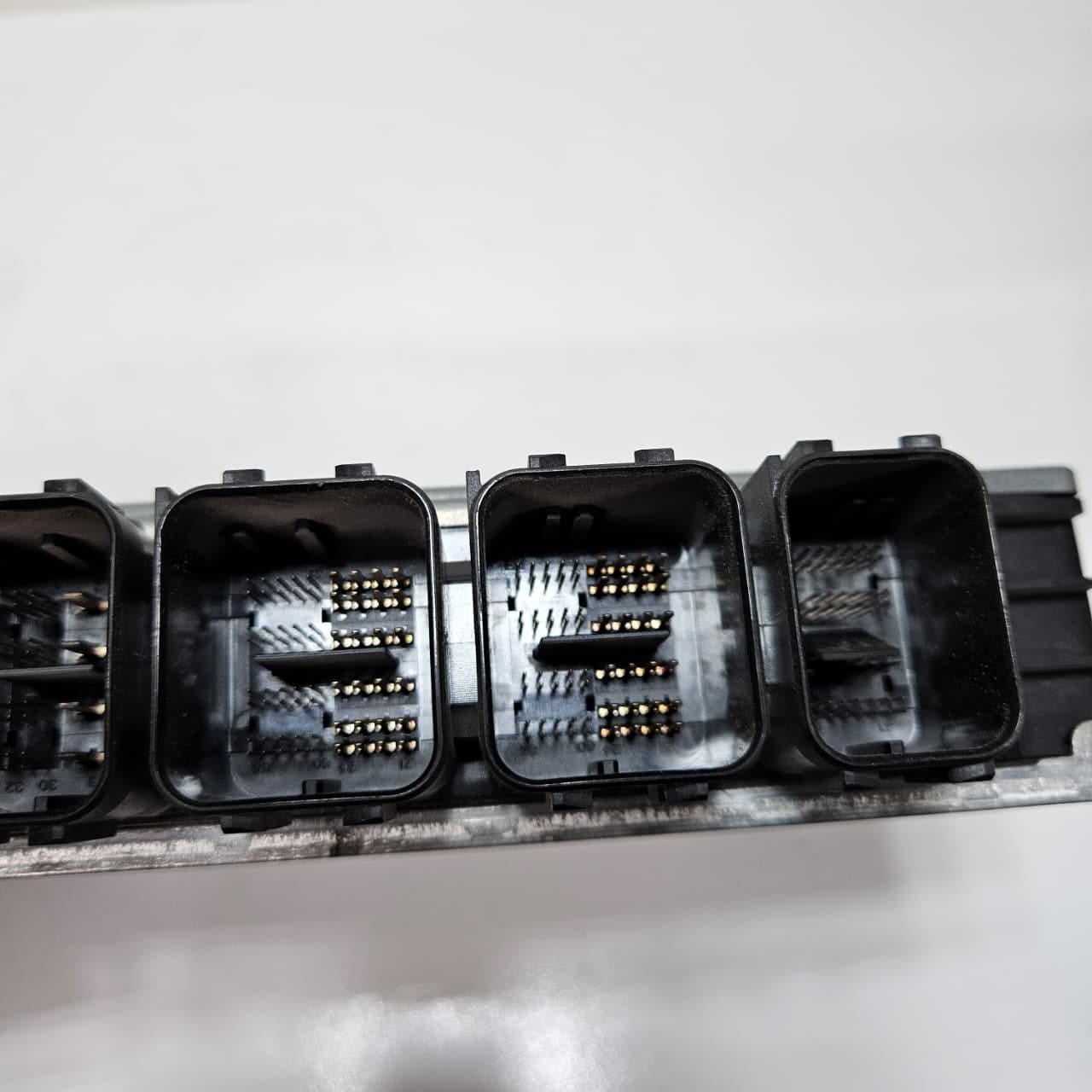 2023-2025 BMW X2 F38 M B48 X1 M35i U11 2.0L Engine Control Module DME 5A71302