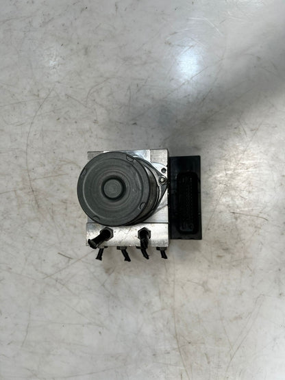 2004-2010 BMW X3 E83 LCI Abs Pump Module 3450562 OEM