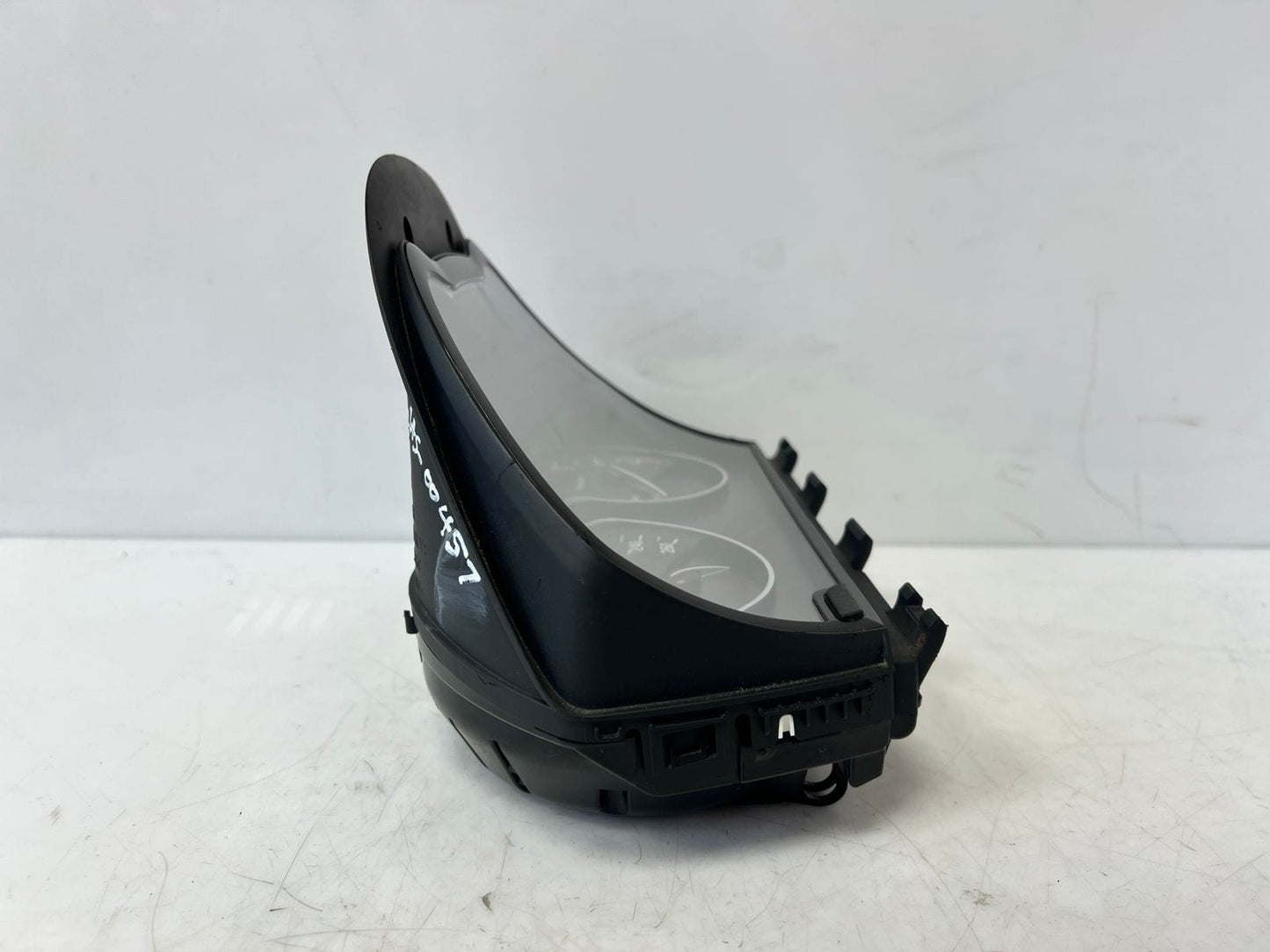 2012-2020 BMW 118i 1-Series F20  N13B16 SPEEDOMETER Instrument Cluster 9285592