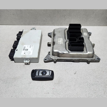 2014 BMW 320i 2014 F30 N20 Engine Control Unit DME ECU Set 8626172 OEM