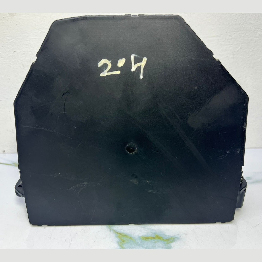 2010-2015 Mercedes E350 Front Sam Fuse Relay Box Module A2129006724 W204 W212