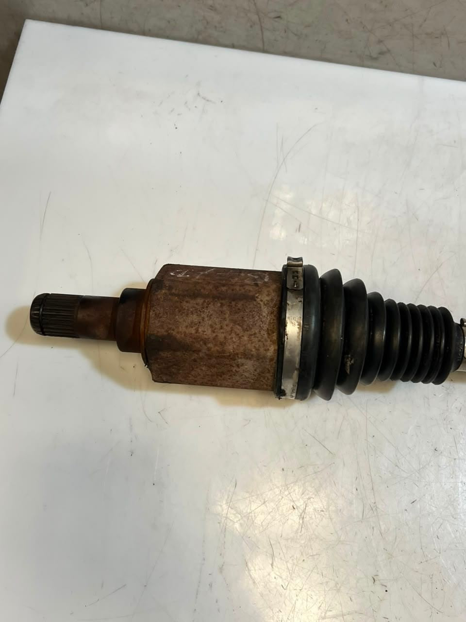BMW 3' GT F34 F30 F35 F31 320i Front Left AXLE xDrive Drive Shaft 7597693 OEM