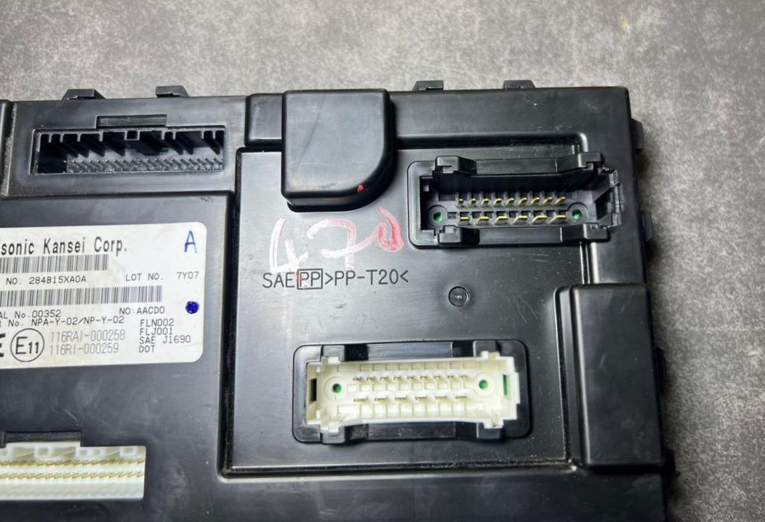 17-19 MERCEDES-BENZ W470 X-CLASS BCM BODY CONTROL MODULE UNIT 284B15XA0A OEM