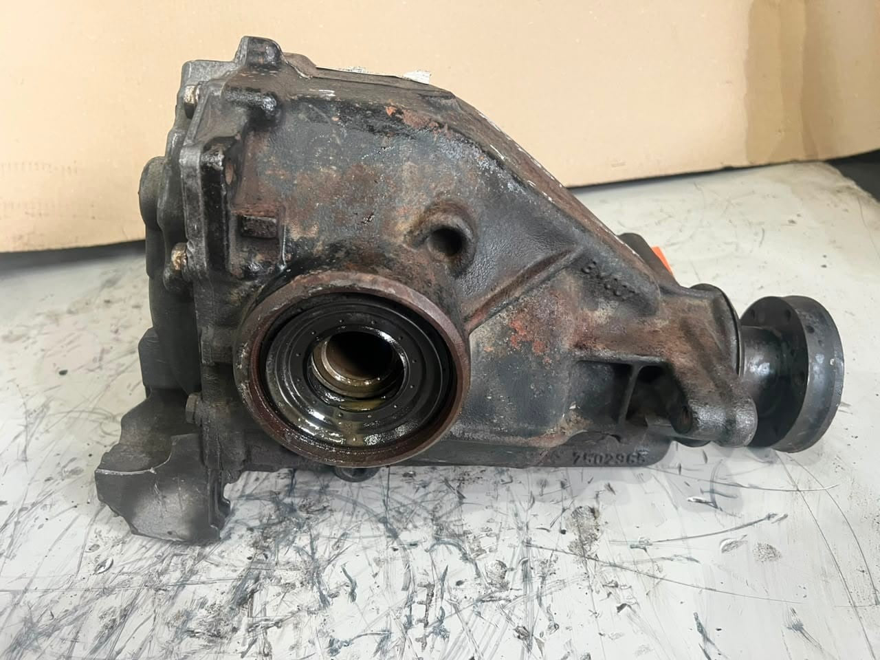 2005-2008 BMW 7 E66 730I 3.0 Series Rear Axle Differential 7514801 RATIO 3.64