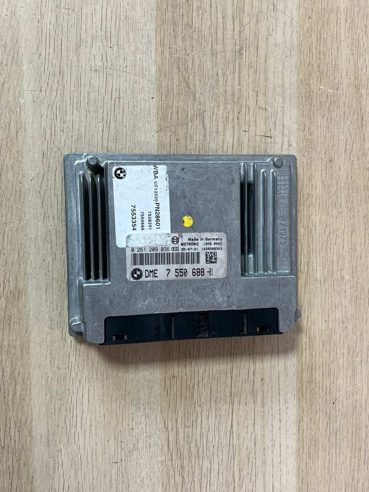 BMW Engine Control Unit 7550688 BMW E81 E87 116i model ECU 