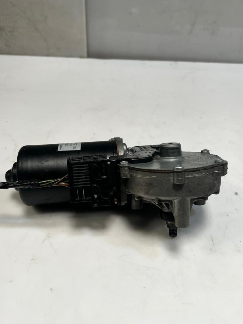 BMW M5 525i 528i 530i 540i E39 Windshield Wiper Motor With Linkage 8360603 OEM