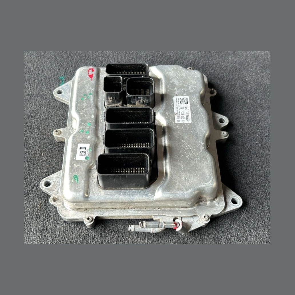 BMW F01 F02 F06 F07 F12  550i 650i 8 614 ENGINE CONTROL UNIT MODULE - 8614915