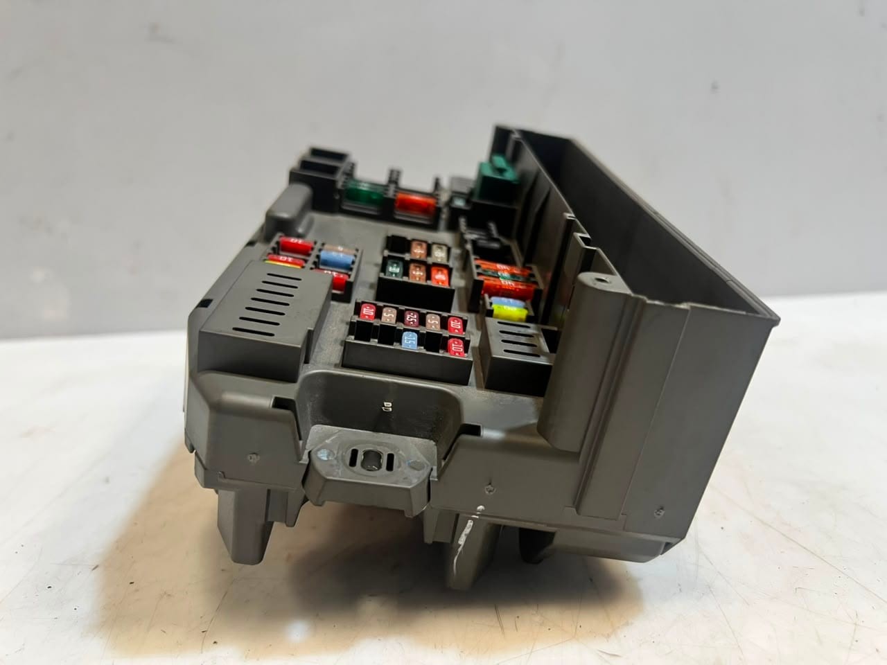 2006-2010 BMW X5 E70 and X6 E71 Fuse Box MODULE 6931690 OEM