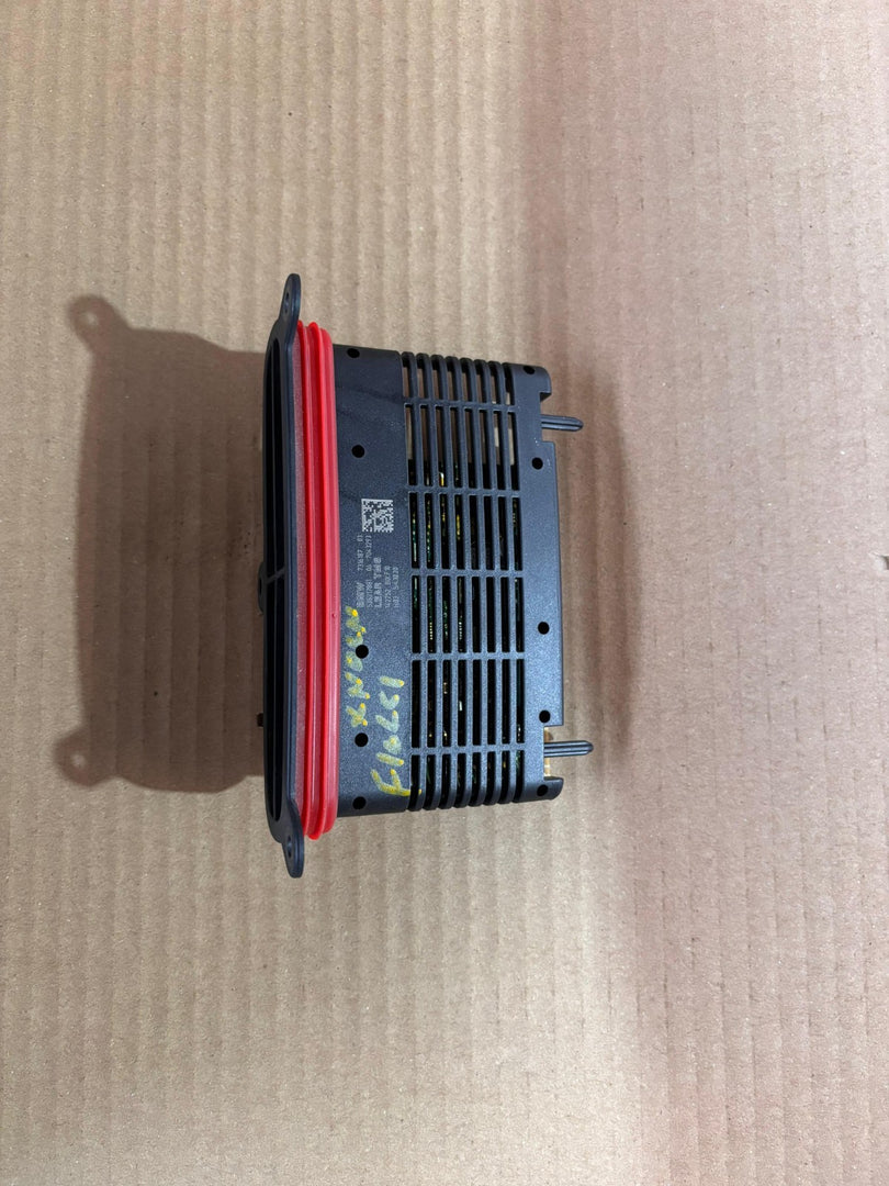 BMW F15 X5 F16 X6 X5 F15 LCI HEADLIGHT BALLAST MODULE ECU P/N 63117316187