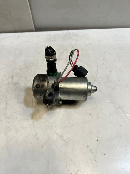 2006-2010 BMW M6 E63 E64 E60 M5 Brake BOOSTER Vacuum Pump 6769029 OEM