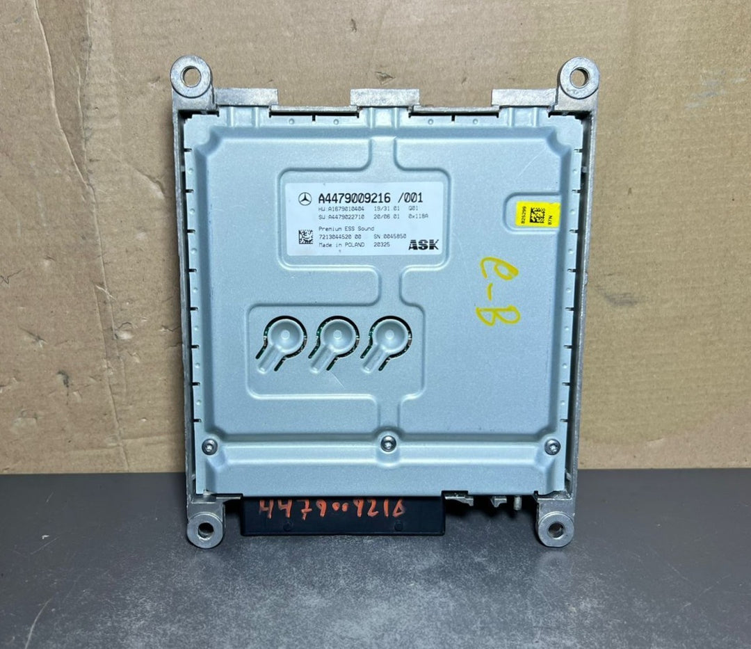 15-20 Mercedes W447 Vito Burmester ASK Sound Amplifier Assembly A447 9009216 OEM