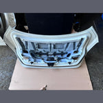 قم بتحميل الصورة إلى عارض الصور، 2012-2018 BMW M6 Trunk Lid 7228478 WHITE METALIC F06 