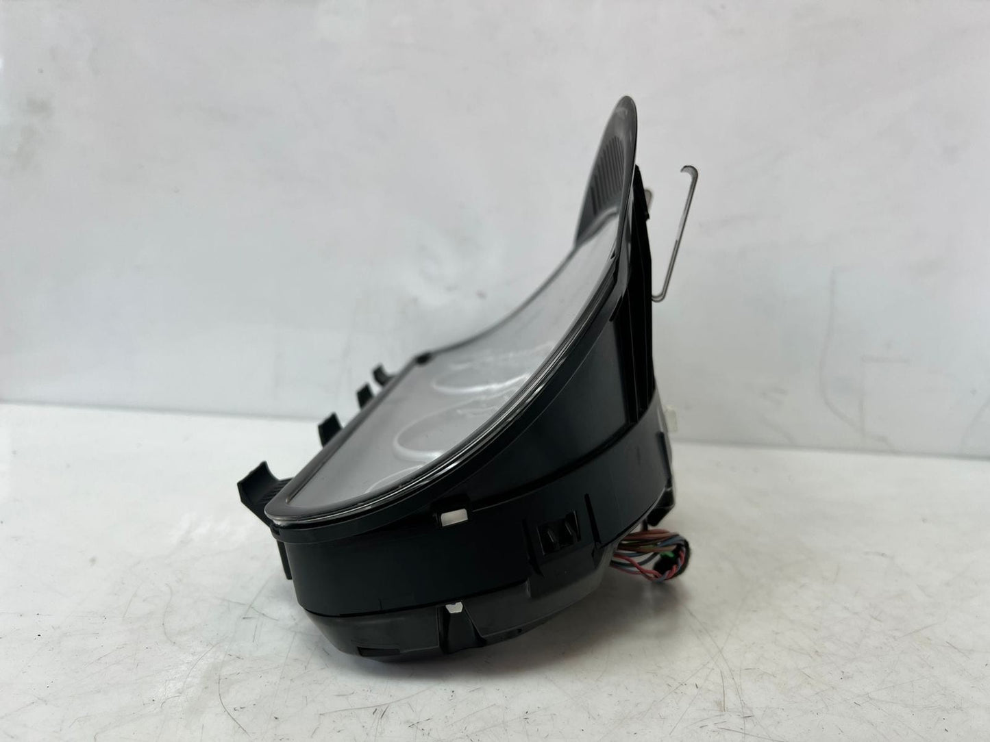 2011-2013 BMW 535i and 550i F10 Instrument Cluster Speedometer 9227605 OEM