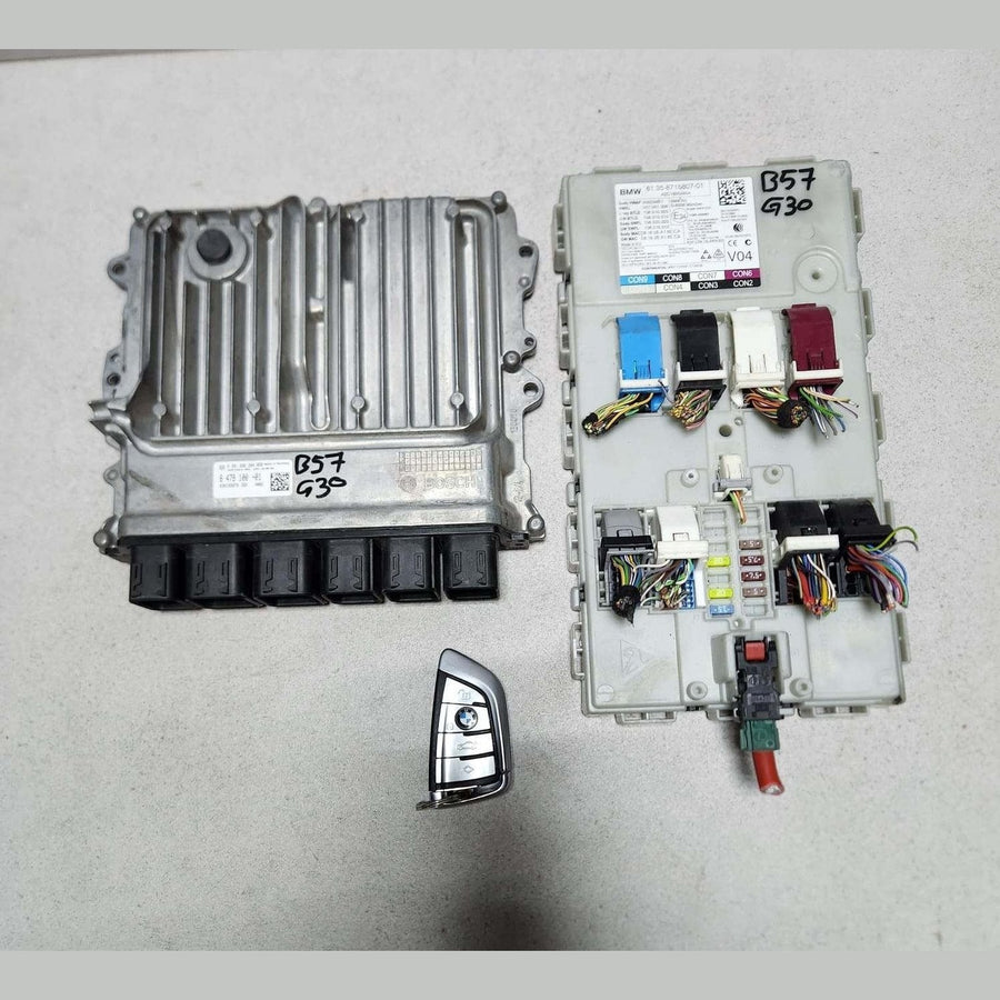 2018 BMW 540D G30 Engine Control Unit DDE 8479100 ECU SET B57 3.0