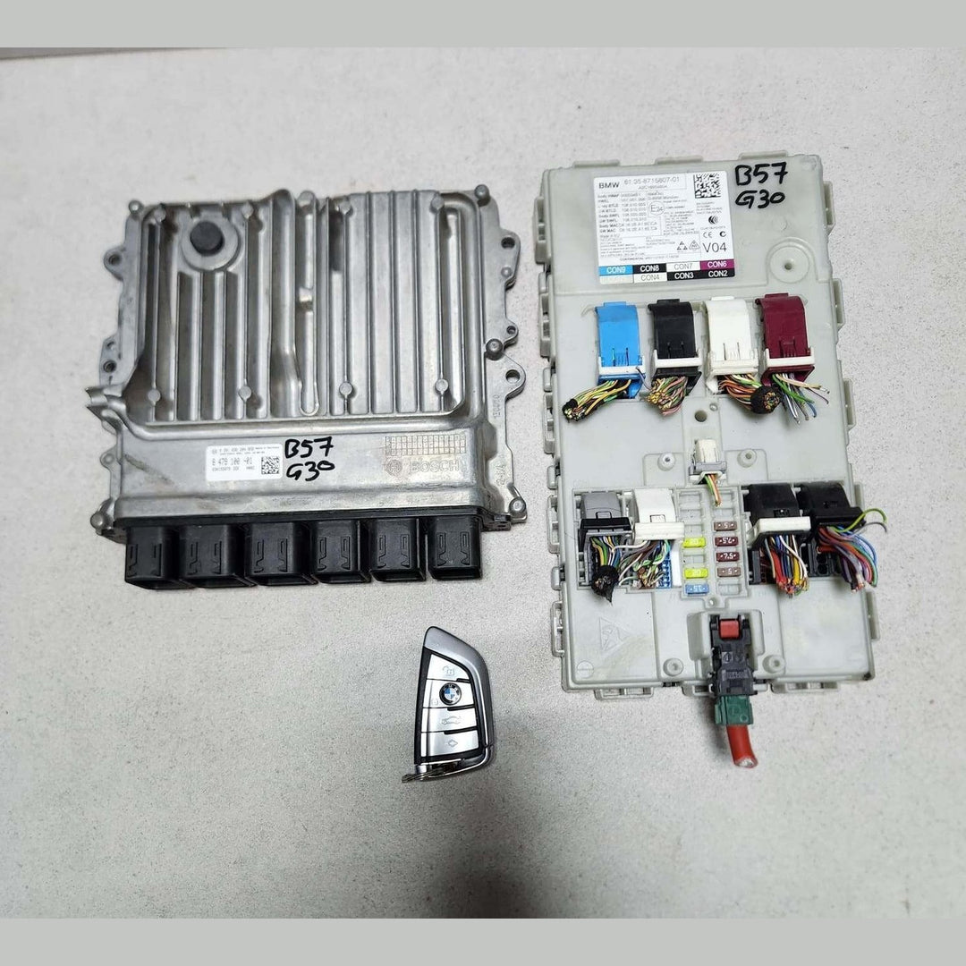 2018 BMW 540D G30 Engine Control Unit DDE 8479100 ECU SET B57 3.0