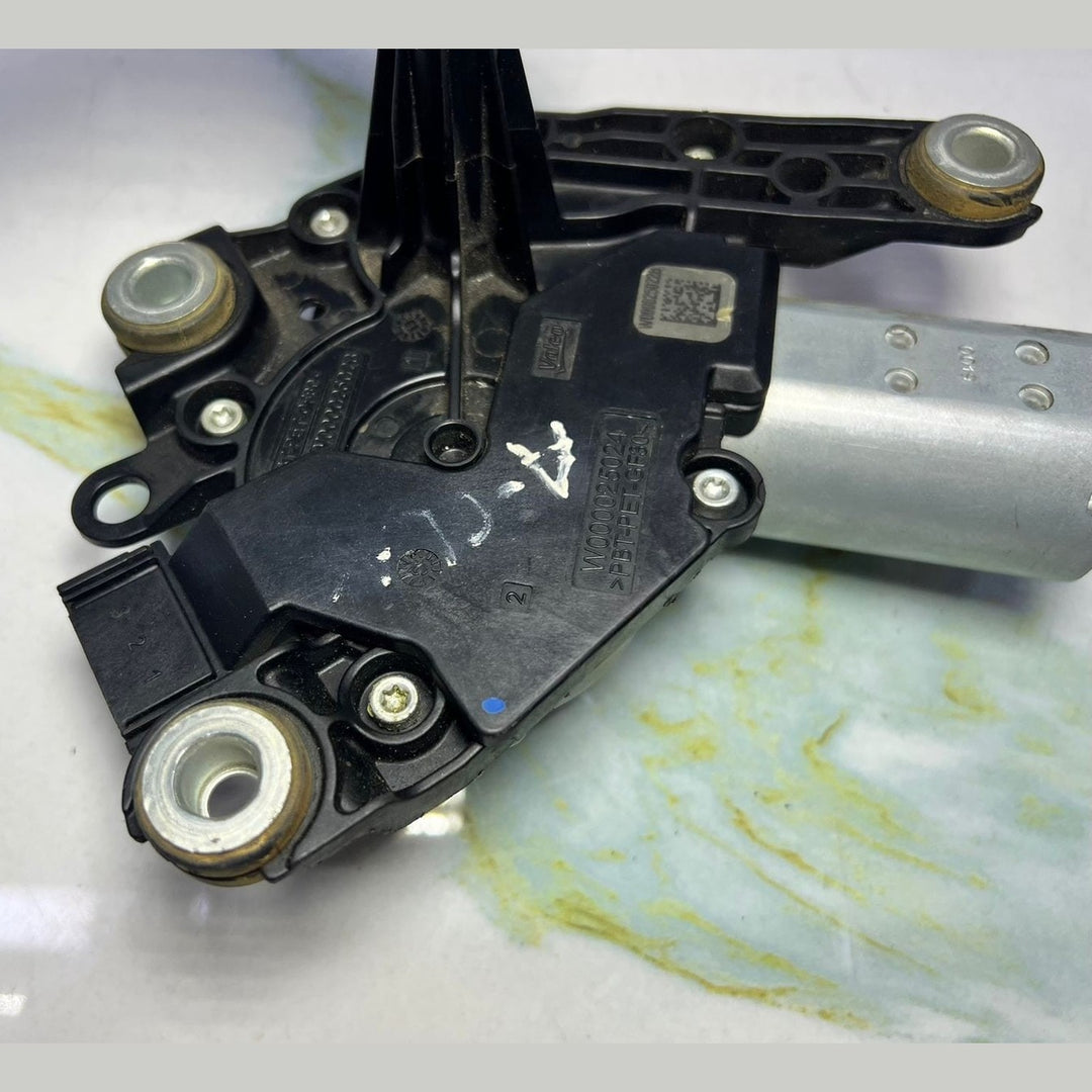 2013-2016 Mercedes A180 Rear Wiper Motor A1769061600 A-Class W176 A200 A220 A250