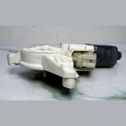 13-18 Mercedes-Benz W246 B-Class CLA Window Motor Front Left Side A246 9065100