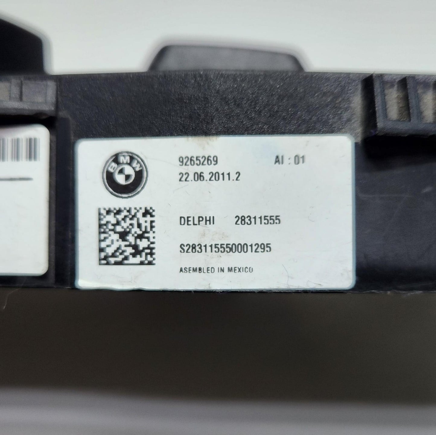BMW 5 Series F10 F11 F07 Front Left Seat Adjustment Switch 9265269 OEM 