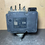 Bild in die Galerieansicht laden, 12-15 Mercedes W204 C250 SLK250 GLK350 ABS Anti Lock Brake Pump Module OEM